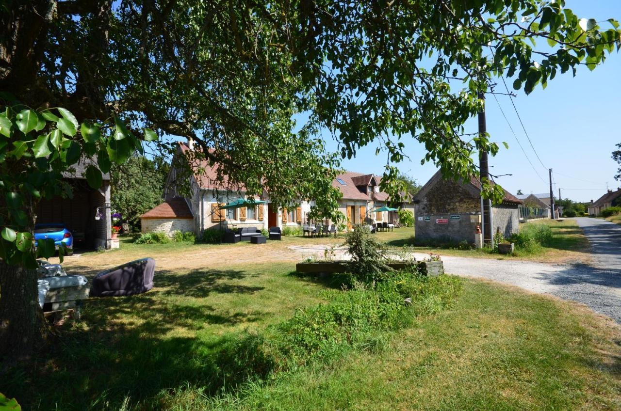 Gite En Berry Moulins-sur-Céphons Exteriér fotografie