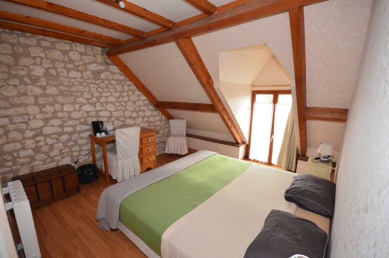 Gite En Berry Moulins-sur-Céphons Exteriér fotografie
