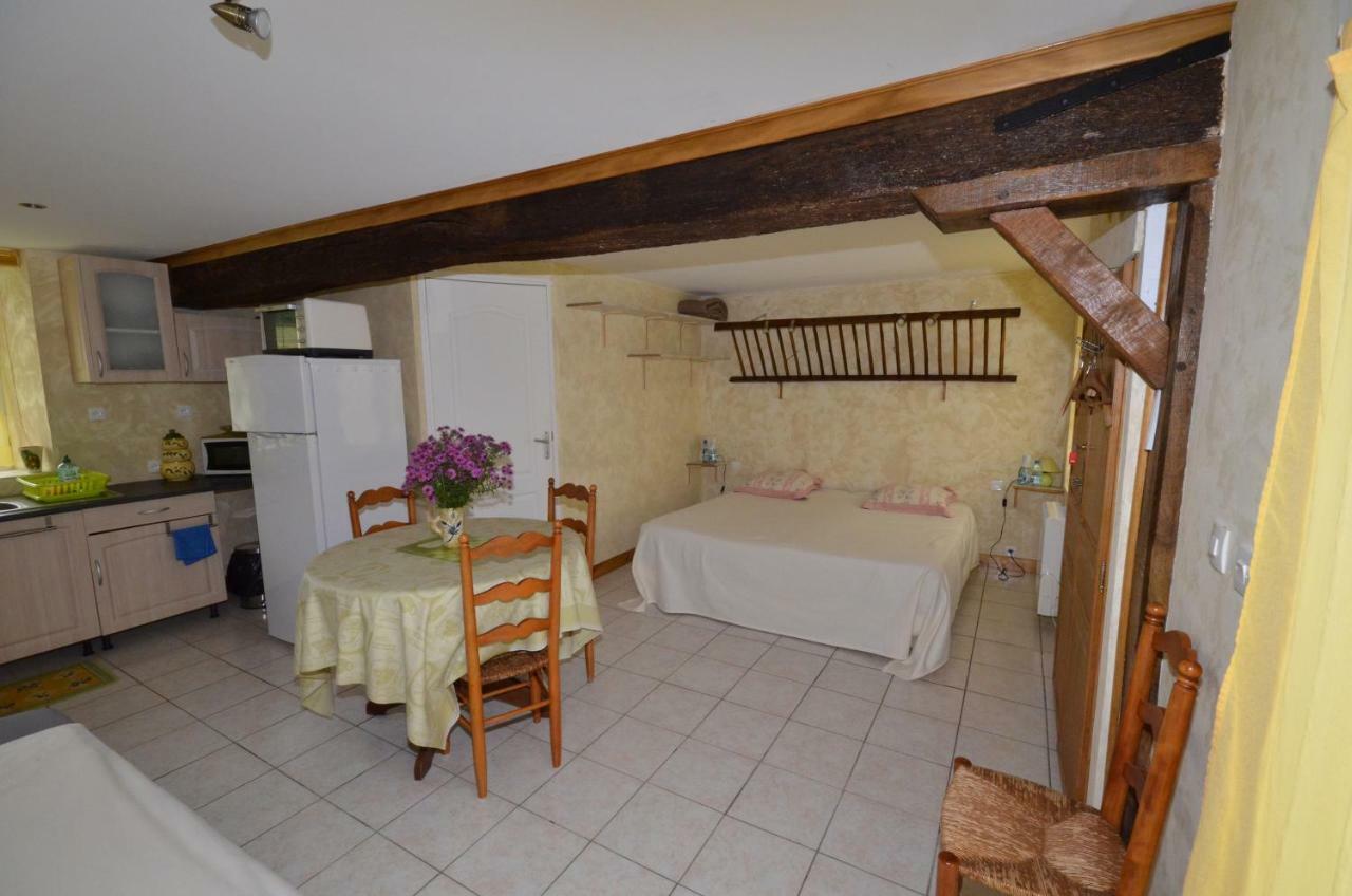 Gite En Berry Moulins-sur-Céphons Exteriér fotografie